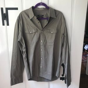 Club Monaco Mens Button Down XL olive green